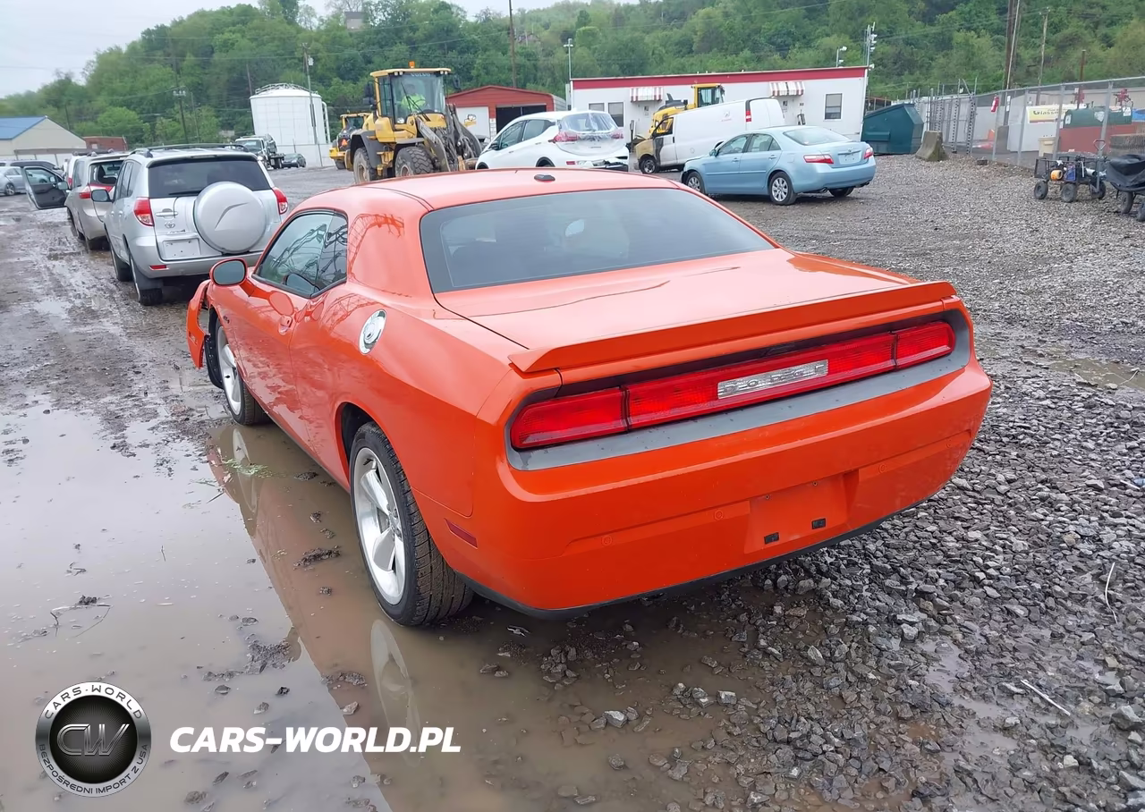 2013 Dodge Challenger R-T Classic VIN:2C3CDYBTXDH733699 - 3