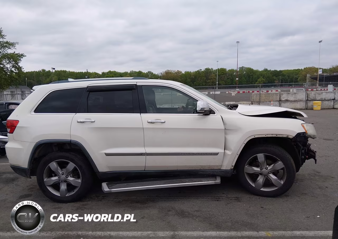 2011 Jeep Grand Cherokee Limited VIN:1J4RR5GG9BC612822 - 13