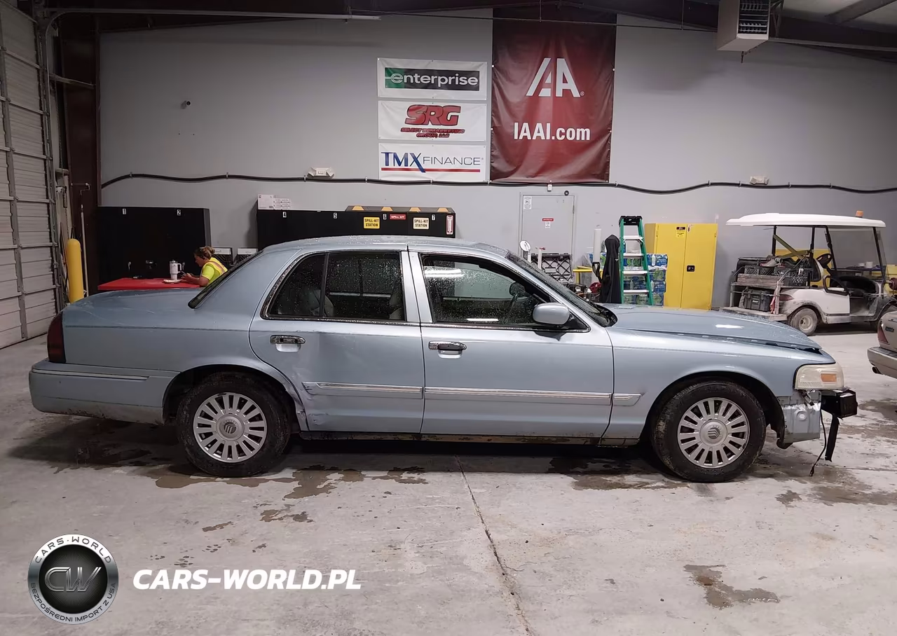 2008 Mercury Grand Marquis Ls VIN:2MEHM75V28X630487 - 13