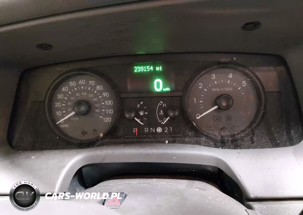 2008 Mercury Grand Marquis Ls VIN:2MEHM75V28X630487 - 7