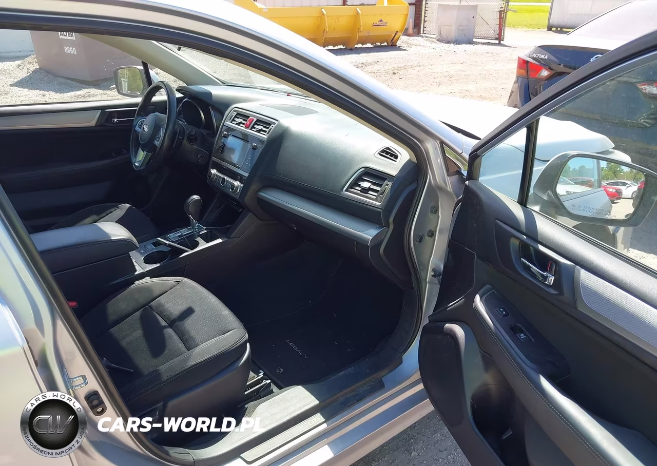2017 Subaru Legacy 2.5I Premium VIN:4S3BNAC65H3067851 - 5