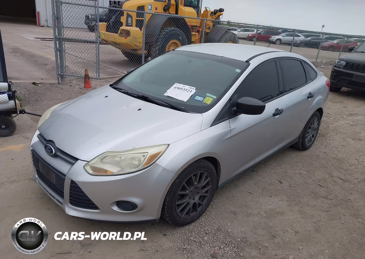 2013 Ford Focus S VIN:1FADP3E21DL309687 - 2