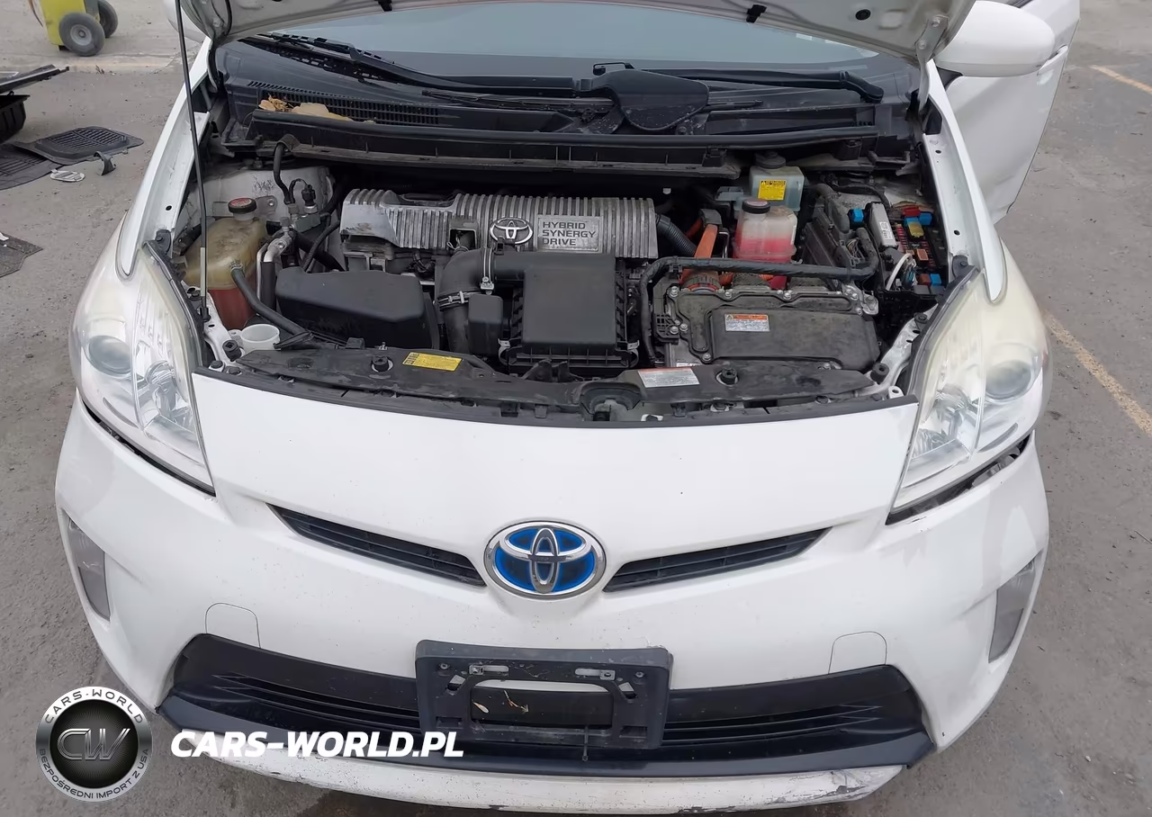 2015 Toyota Prius Two VIN:JTDKN3DU2F0449892 - 10