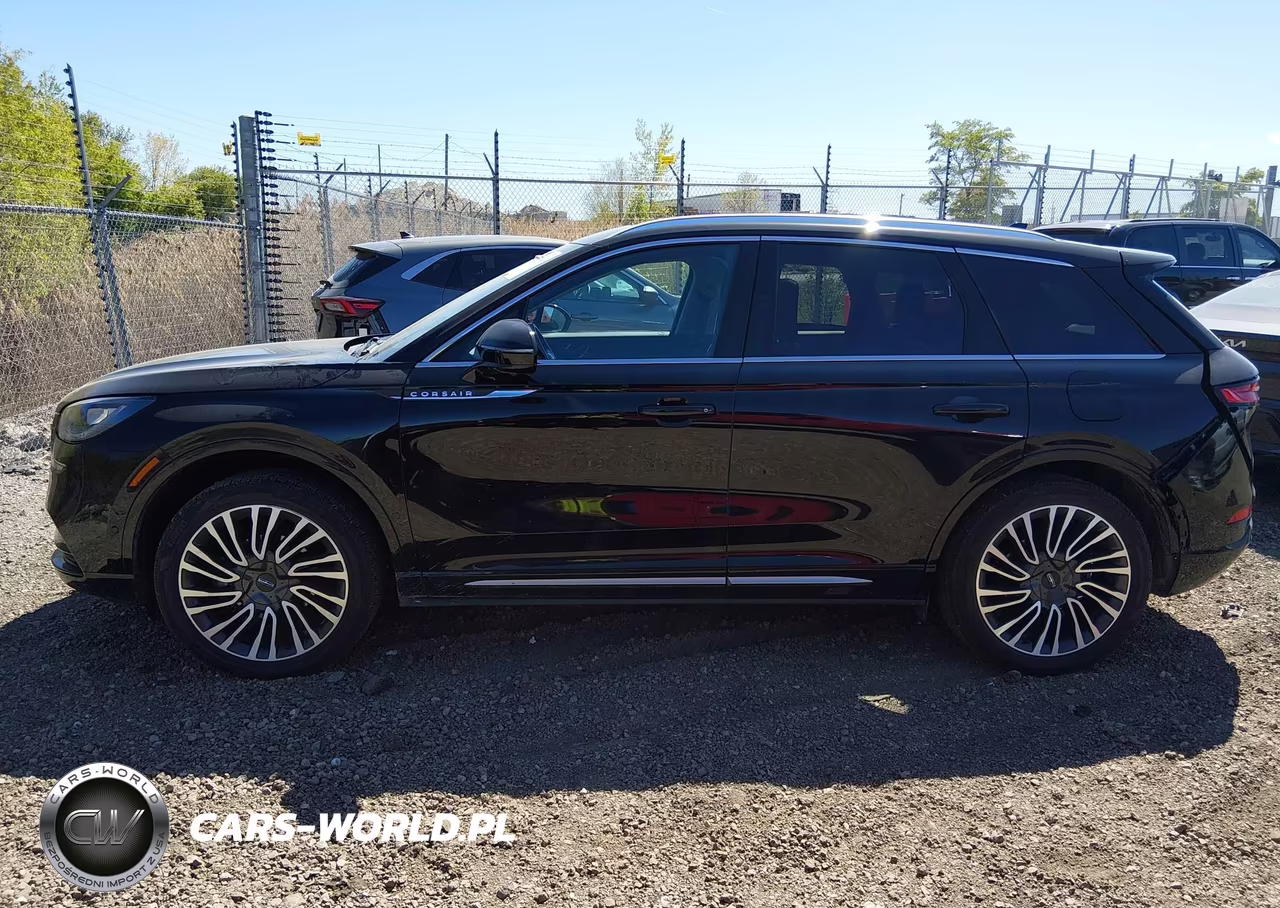 2022 Lincoln Corsair Reserve VIN:5LMCJ2DH1NUL27215 - 14