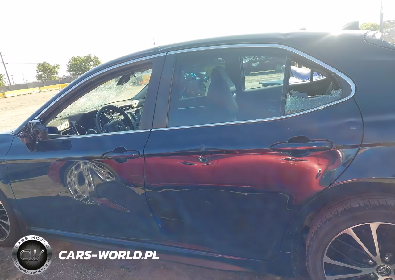 2020 Toyota Camry Se VIN:4T1M11AK6LU990567 - 15