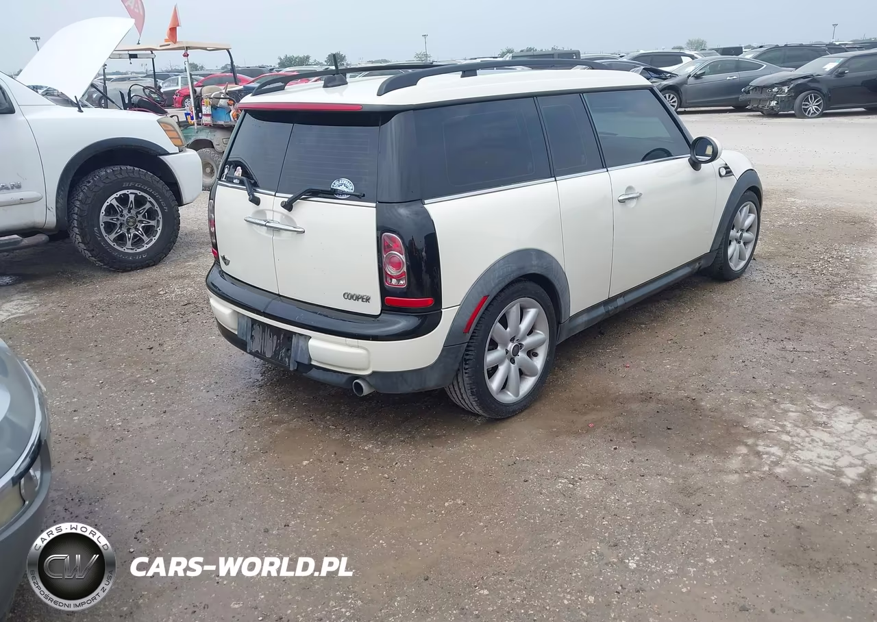 2011 Mini Cooper Clubman VIN:WMWZF3C57BTY00579 - 4