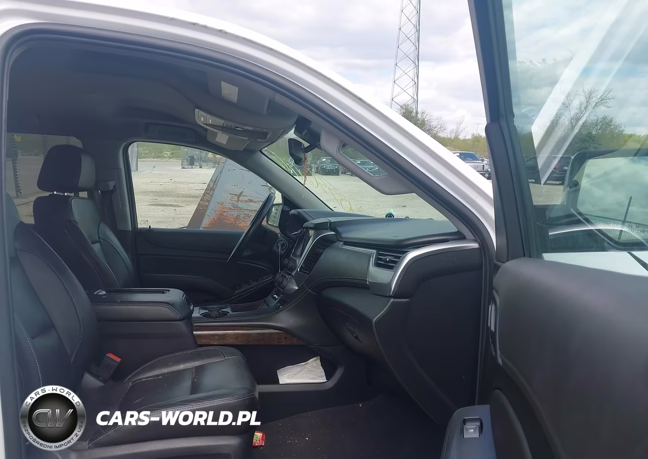 2020 Chevrolet Suburban 4Wd Lt VIN:1GNSKHKC4LR157739 - 5