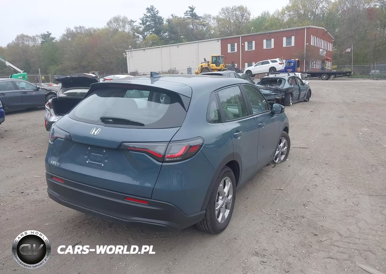 2025 Honda Hr-V Awd Lx VIN:3CZRZ2H32SM793870 - 4