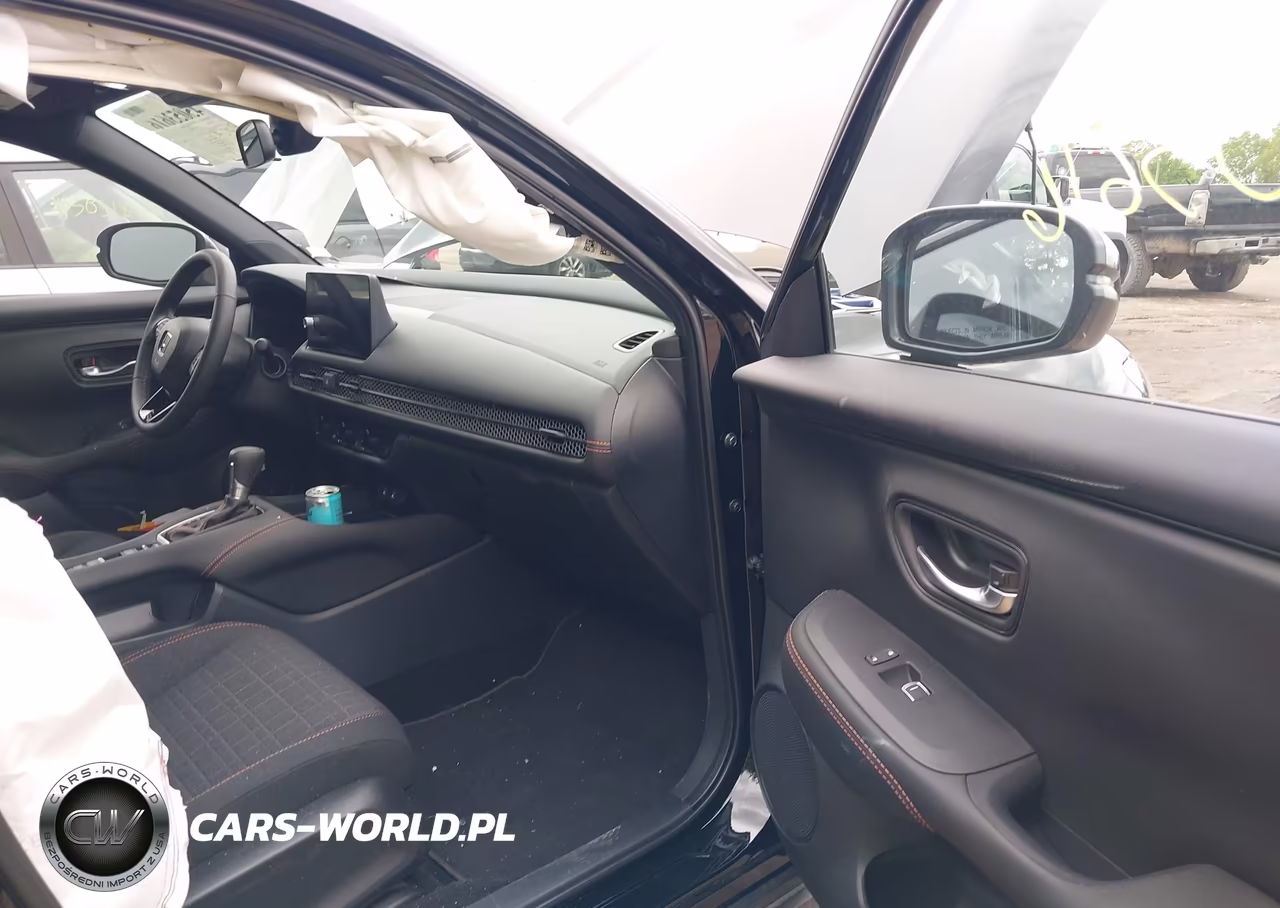 2026 Honda Hr-V Awd Sport VIN:3CZRZ2H50TM758926 - 5