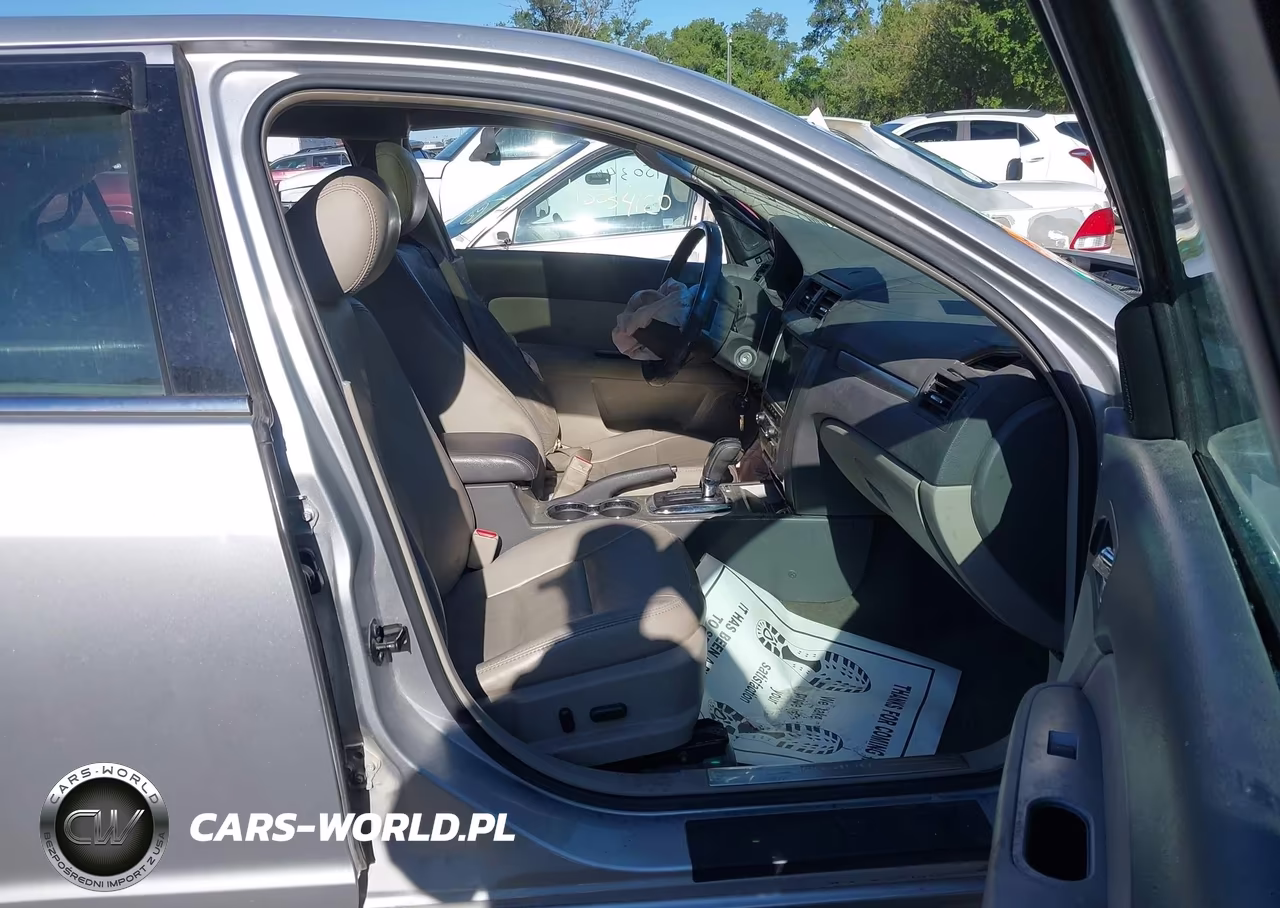 2011 Ford Fusion Hybrid VIN:3FADP0L32BR173028 - 5