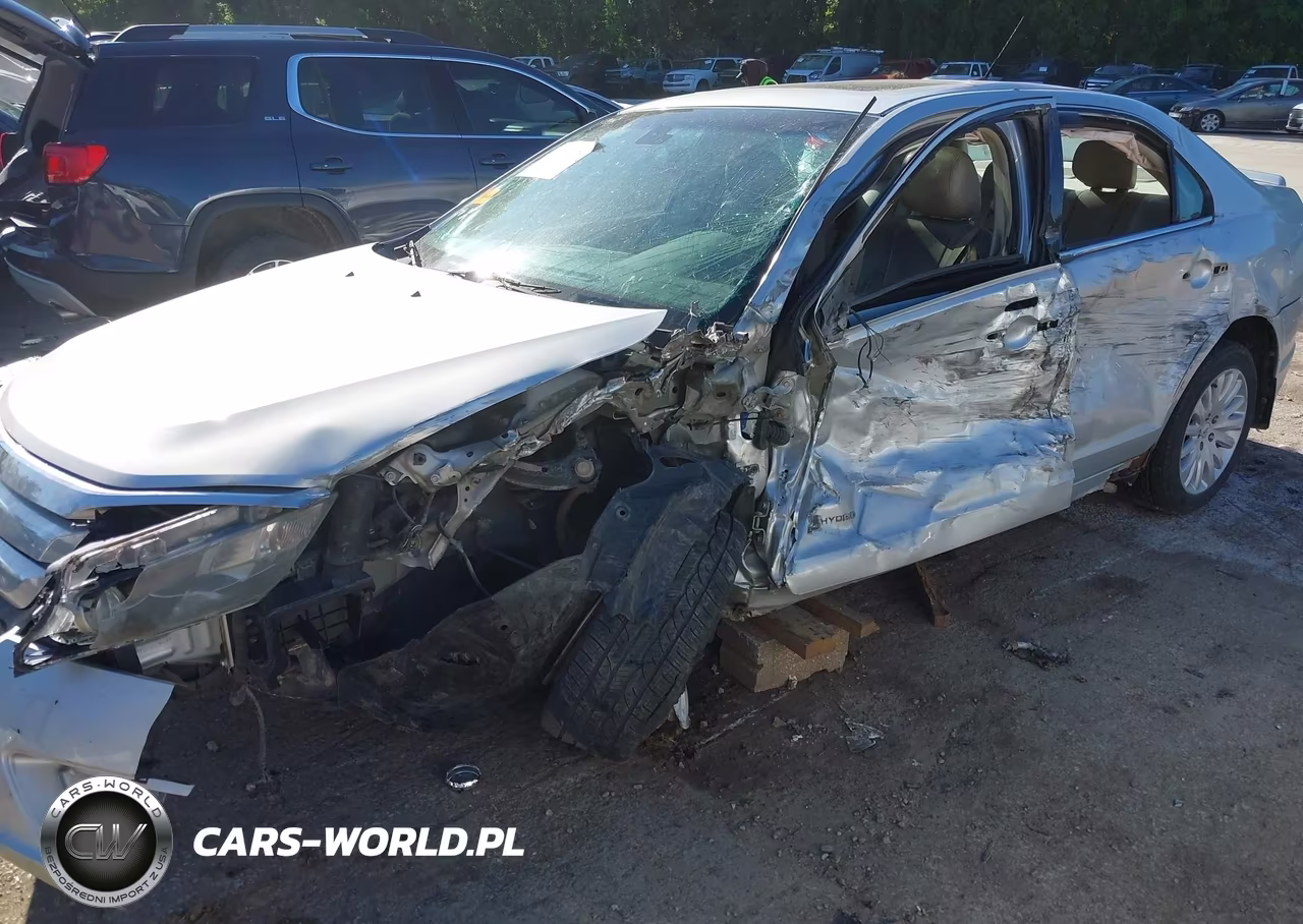 2011 Ford Fusion Hybrid VIN:3FADP0L32BR173028 - 6