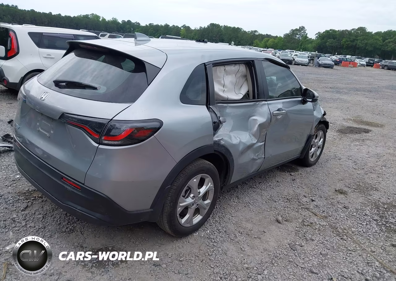 2024 Honda Hr-V 2Wd Lx VIN:3CZRZ1H31RM738007 - 4