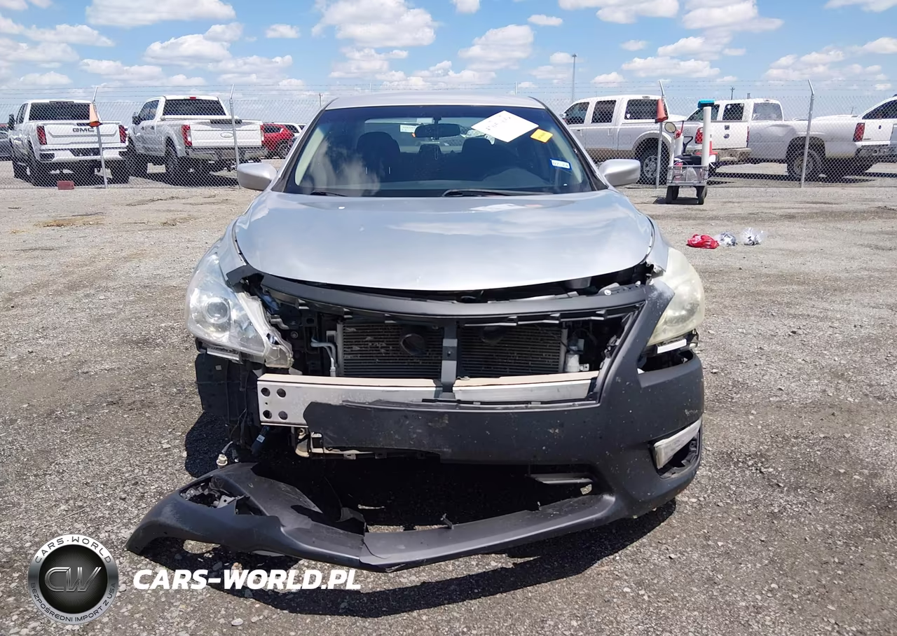 2015 Nissan Altima 2.5 VIN:1N4AL3AP8FC472422 - 12