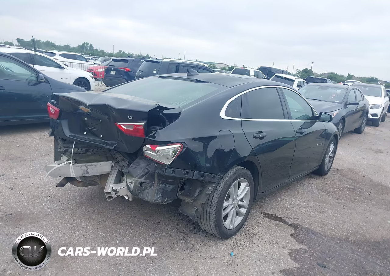 2017 Chevrolet Malibu 1Lt VIN:1G1ZE5ST1HF102955 - 4
