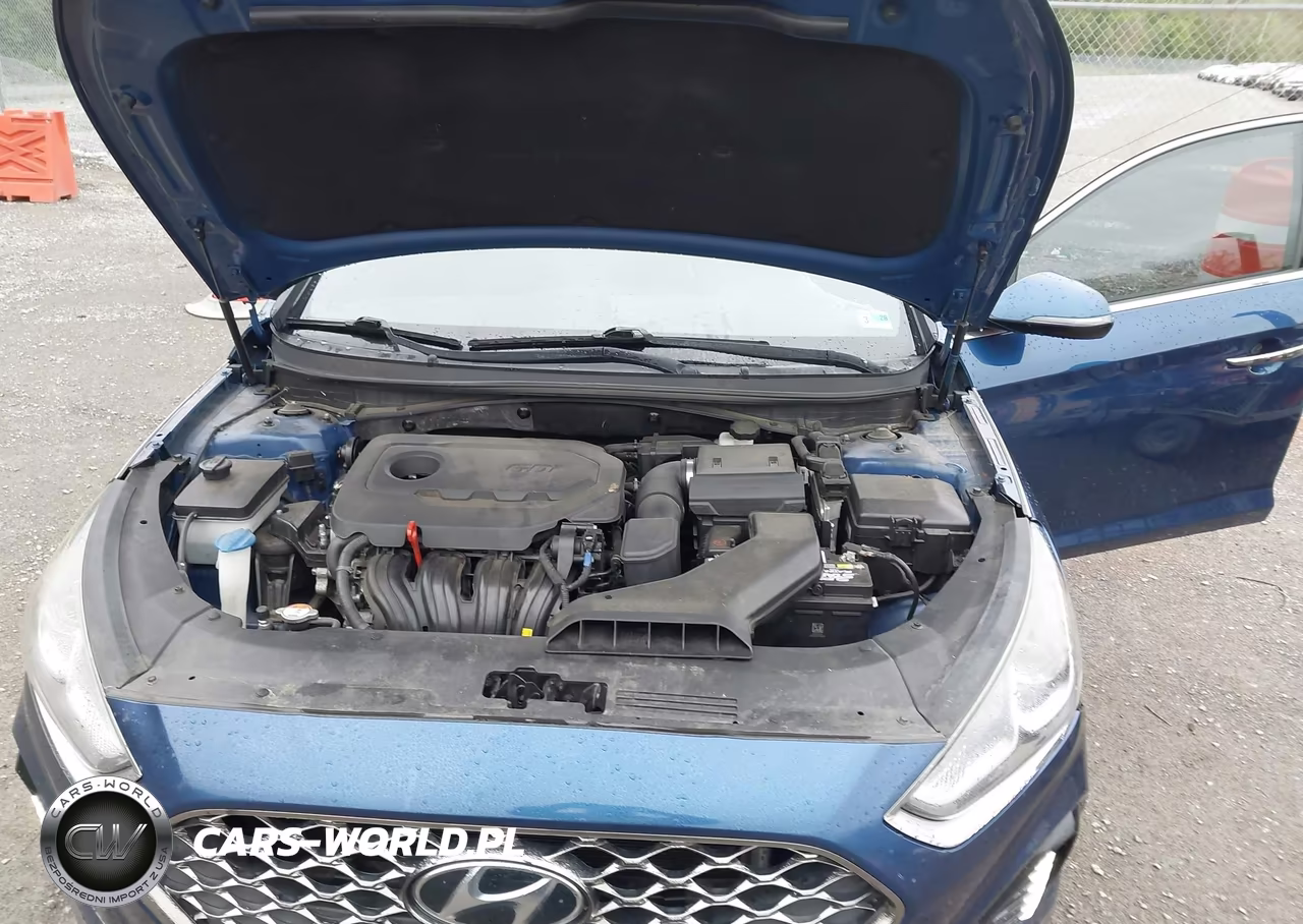 2018 Hyundai Sonata Sport VIN:5NPE34AF4JH663180 - 10