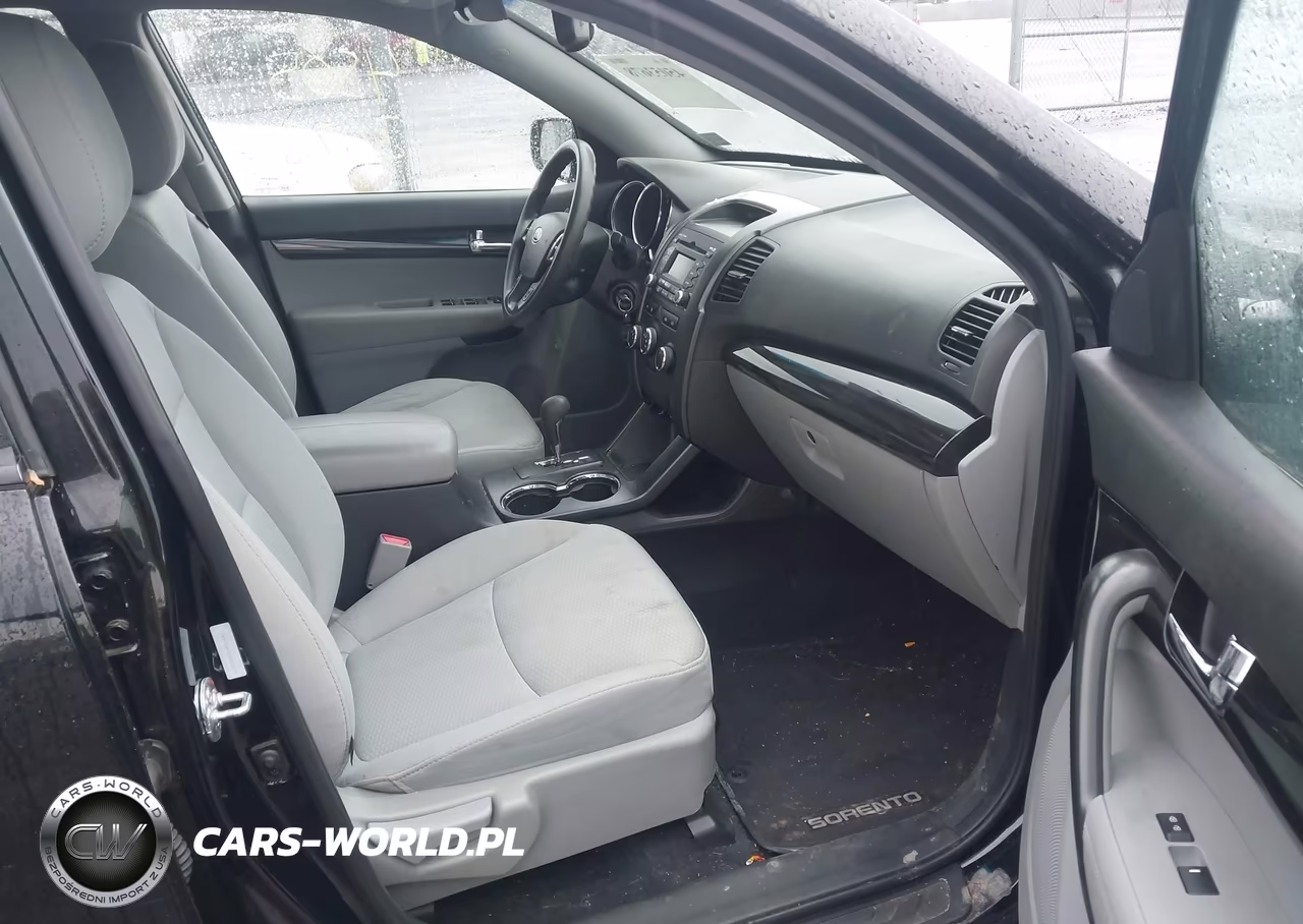 2013 Kia Sorento Lx VIN:5XYKT3A16DG416479 - 5