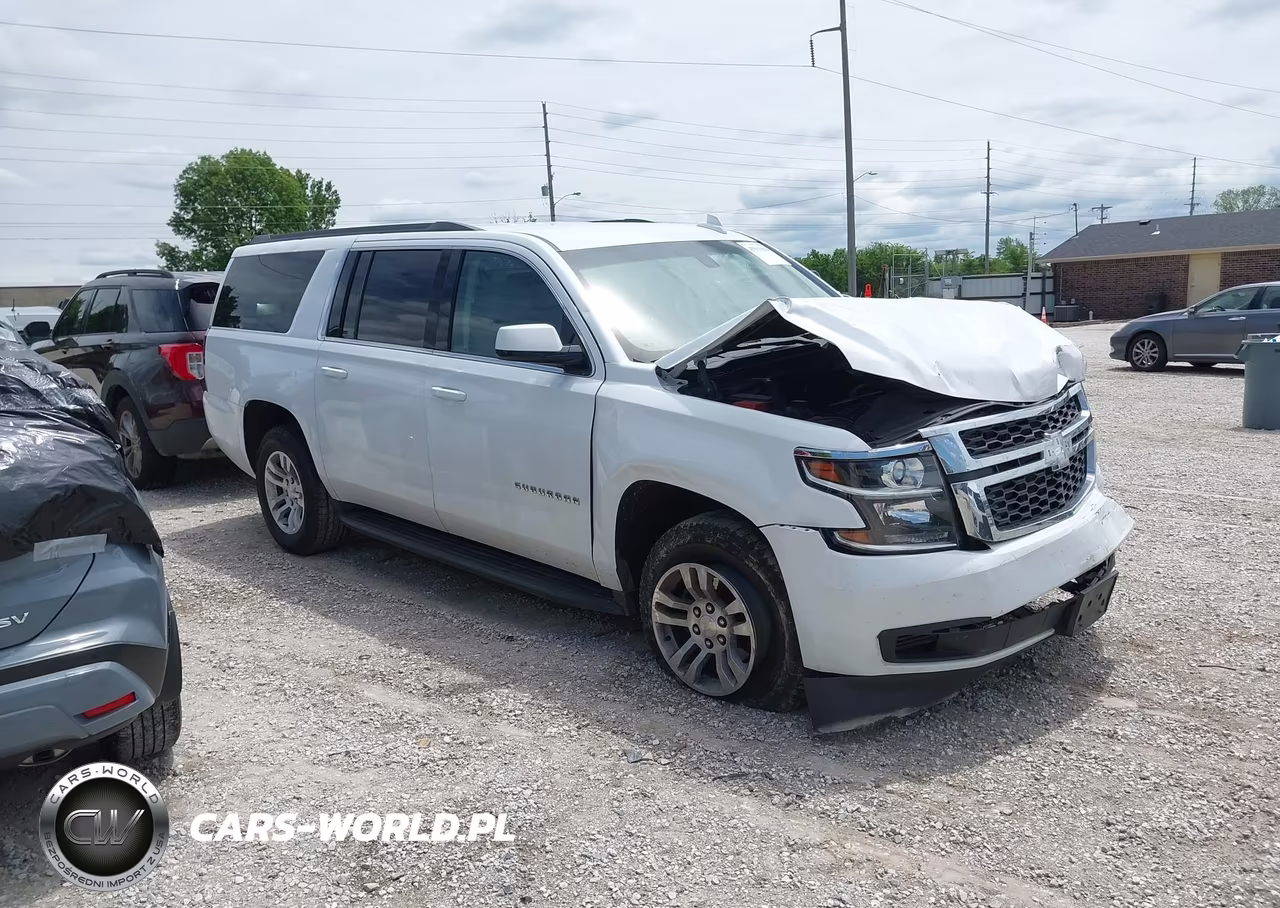 2018 Chevrolet Suburban Ls – zdjęcie 1 z 16