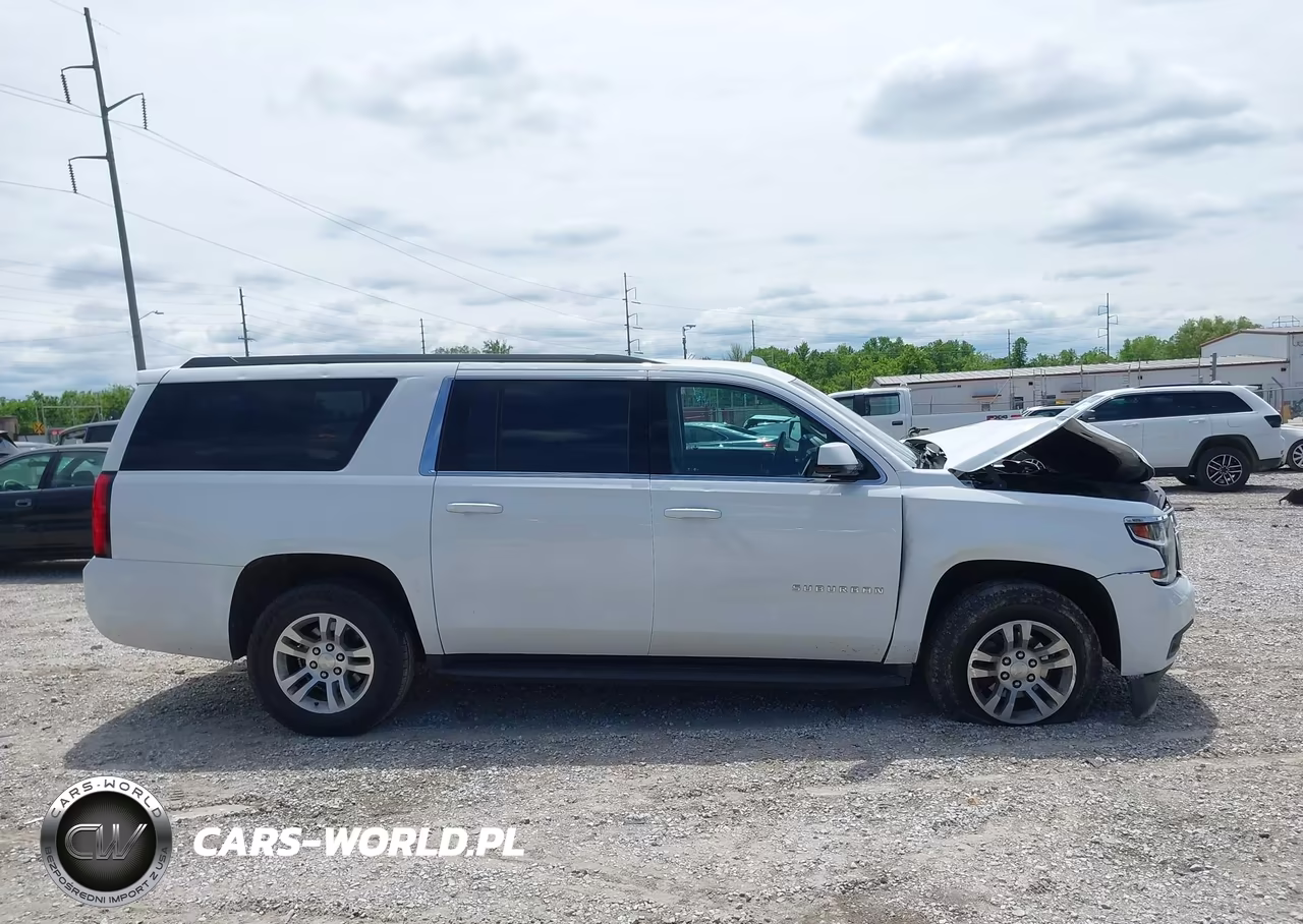 2018 Chevrolet Suburban Ls VIN:1GNSKGKCXJR395893 - 13