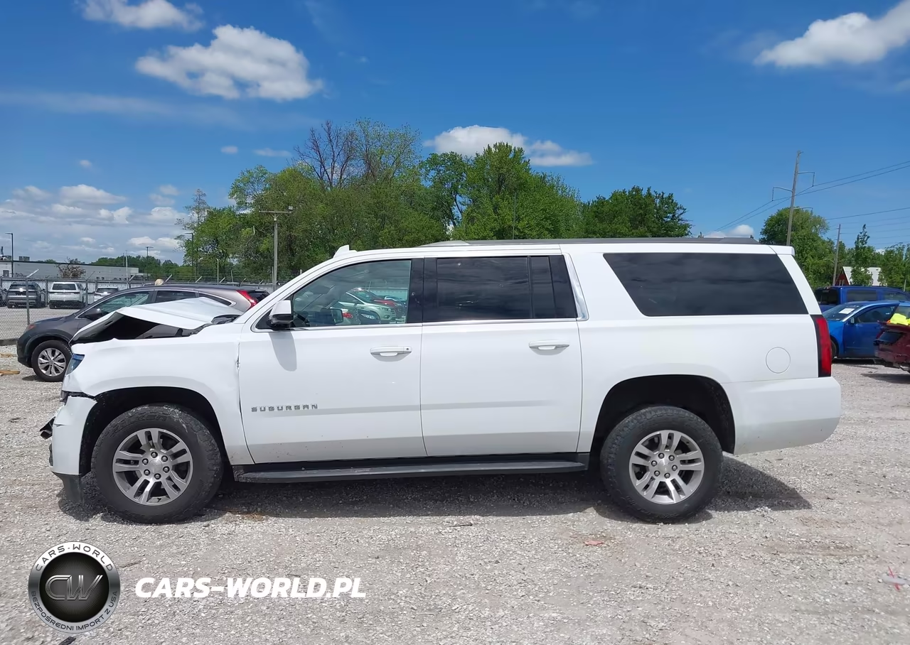 2018 Chevrolet Suburban Ls VIN:1GNSKGKCXJR395893 - 14