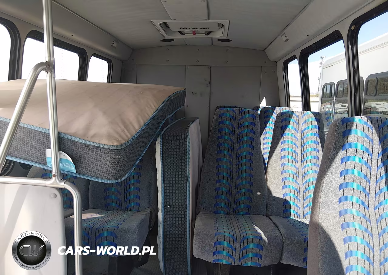 2007 Ford E-350 Cutaway VIN:1FDWE35L27DB26584 - 8