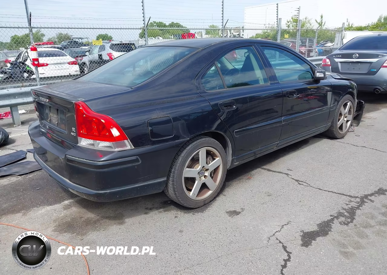 2007 Volvo S60 R VIN:YV1RH527572630600 - 4