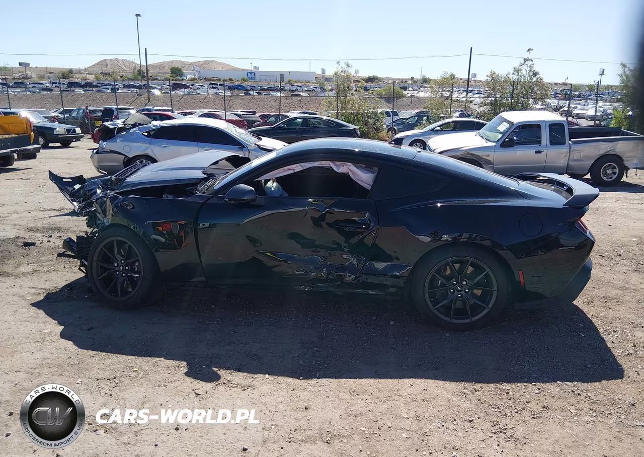 2026 Ford Mustang Dark Horse Fastback VIN:1FA6P8R02T5501766 - 14