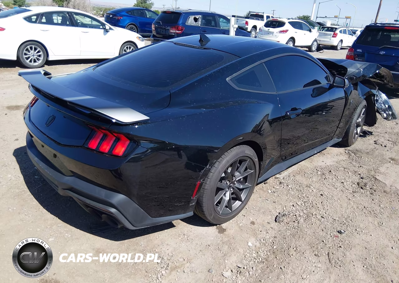 2026 Ford Mustang Dark Horse Fastback VIN:1FA6P8R02T5501766 - 4