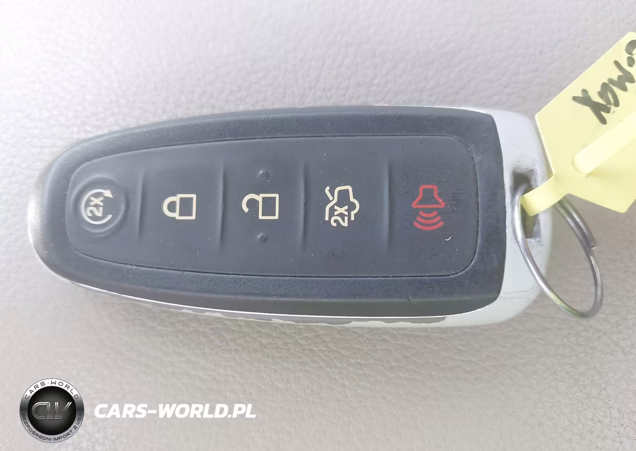 2015 Ford C-Max Energi Sel VIN:1FADP5CU9FL108588 - 11