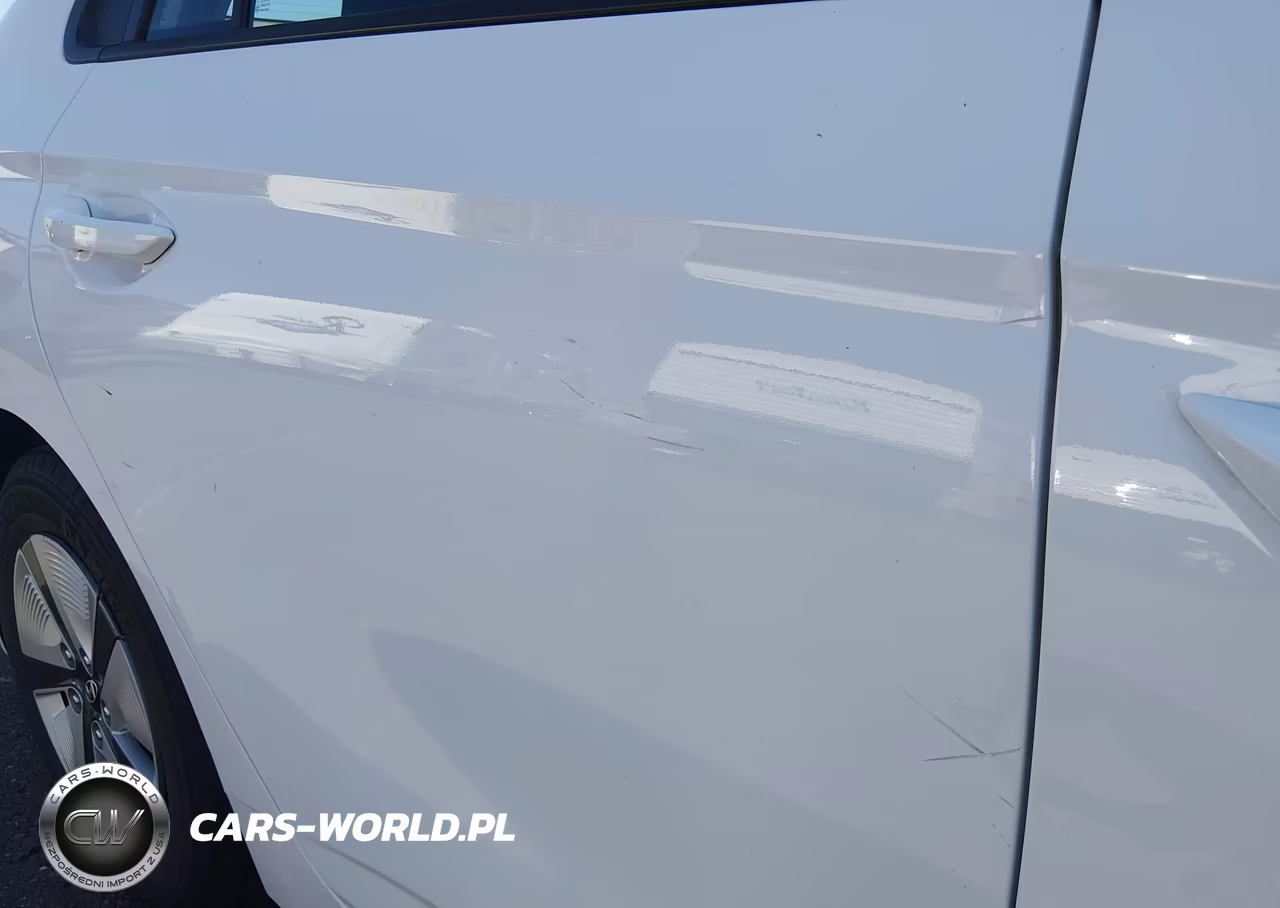2018 Hyundai Ioniq Hybrid Blue VIN:KMHC65LC8JU100285 - 6