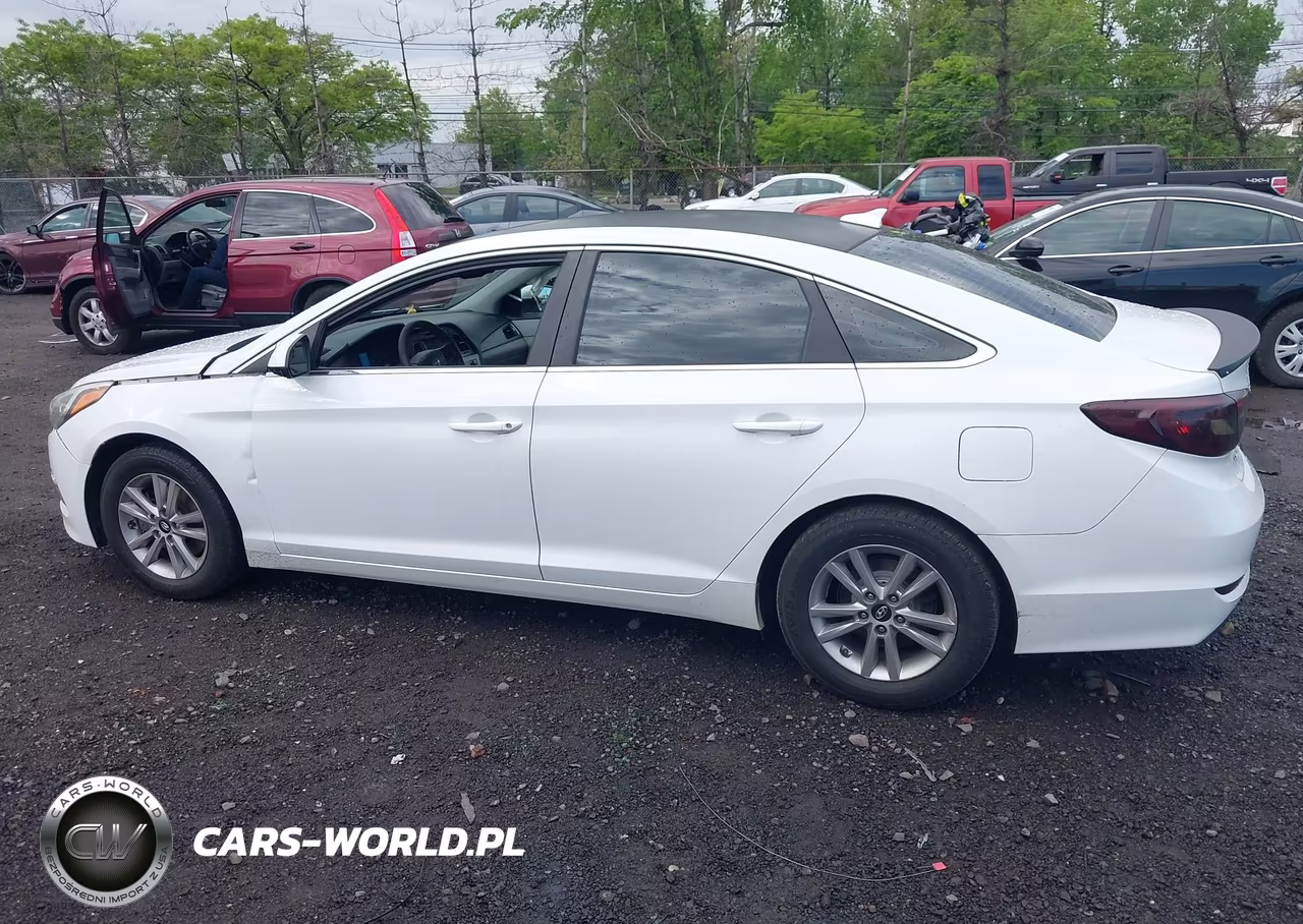 2016 Hyundai Sonata Se VIN:5NPE24AF9GH298023 - 14