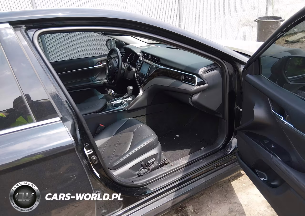 2018 Toyota Camry Xle VIN:4T1B11HK6JU025802 - 5