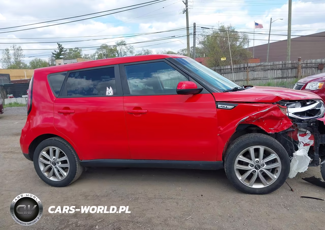 2017 Kia Soul + VIN:KNDJP3A59H7477279 - 13