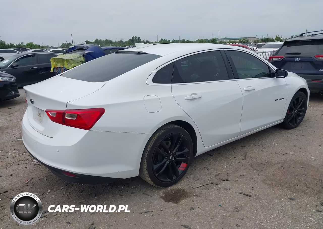 2018 Chevrolet Malibu Lt VIN:1G1ZD5ST6JF274133 - 4