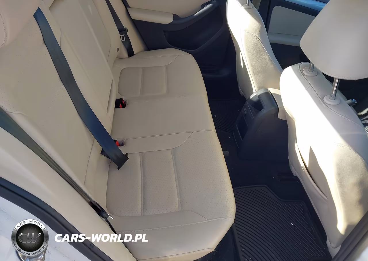 2018 Volkswagen Jetta 1.4T Se-1.4T Wolfsburg Edition VIN:3VWDB7AJ9JM220325 - 8