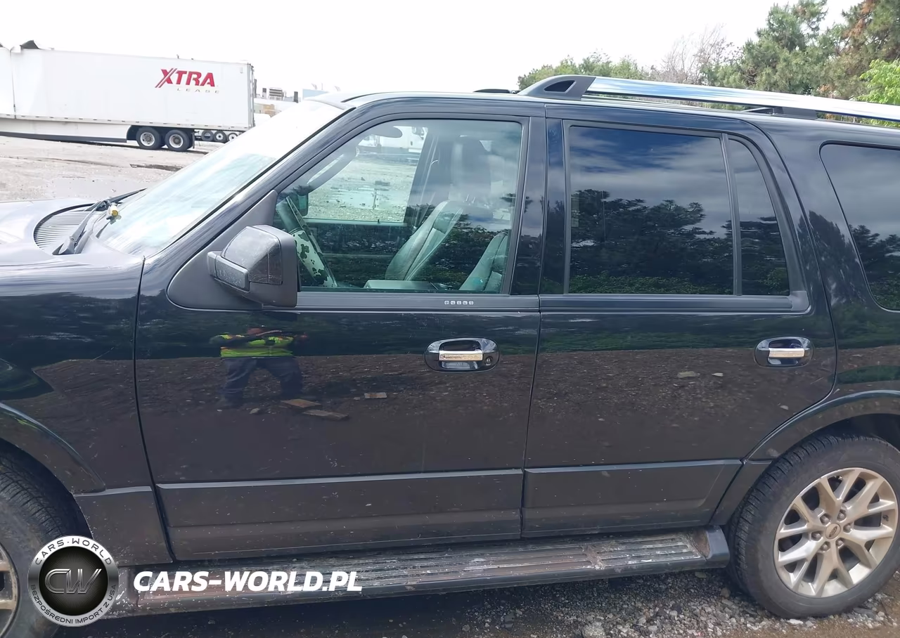 2012 Ford Expedition Limited VIN:1FMJU2A57CEF45212 - 14