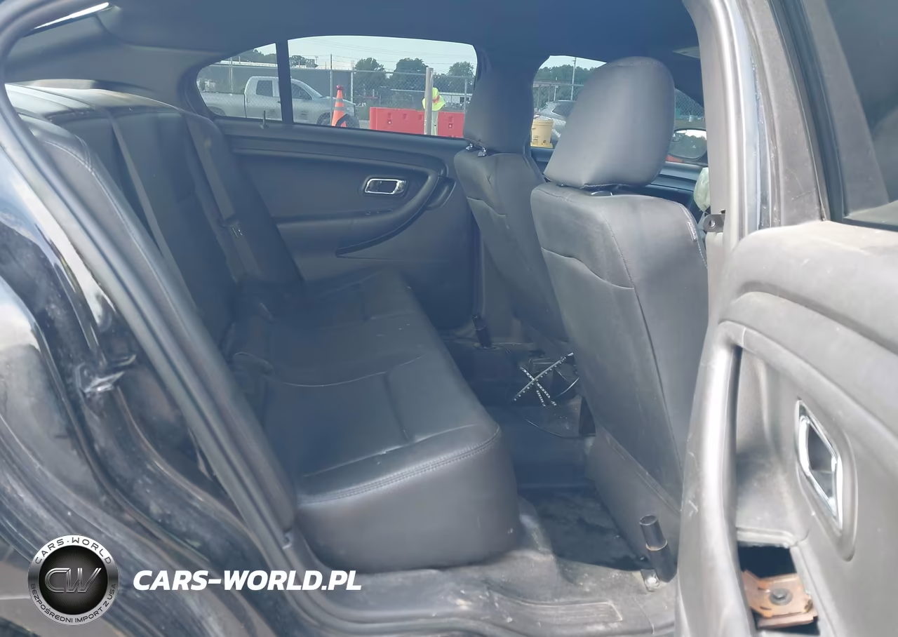 2018 Ford Police Interceptor VIN:1FAHP2MK5JG104486 - 8