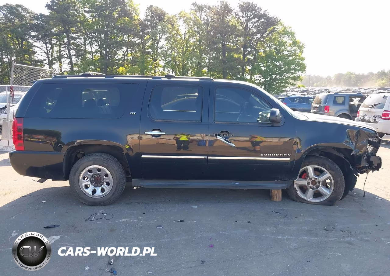 2010 Chevrolet Suburban 1500 Ltz VIN:1GNUKKE38AR123575 - 14