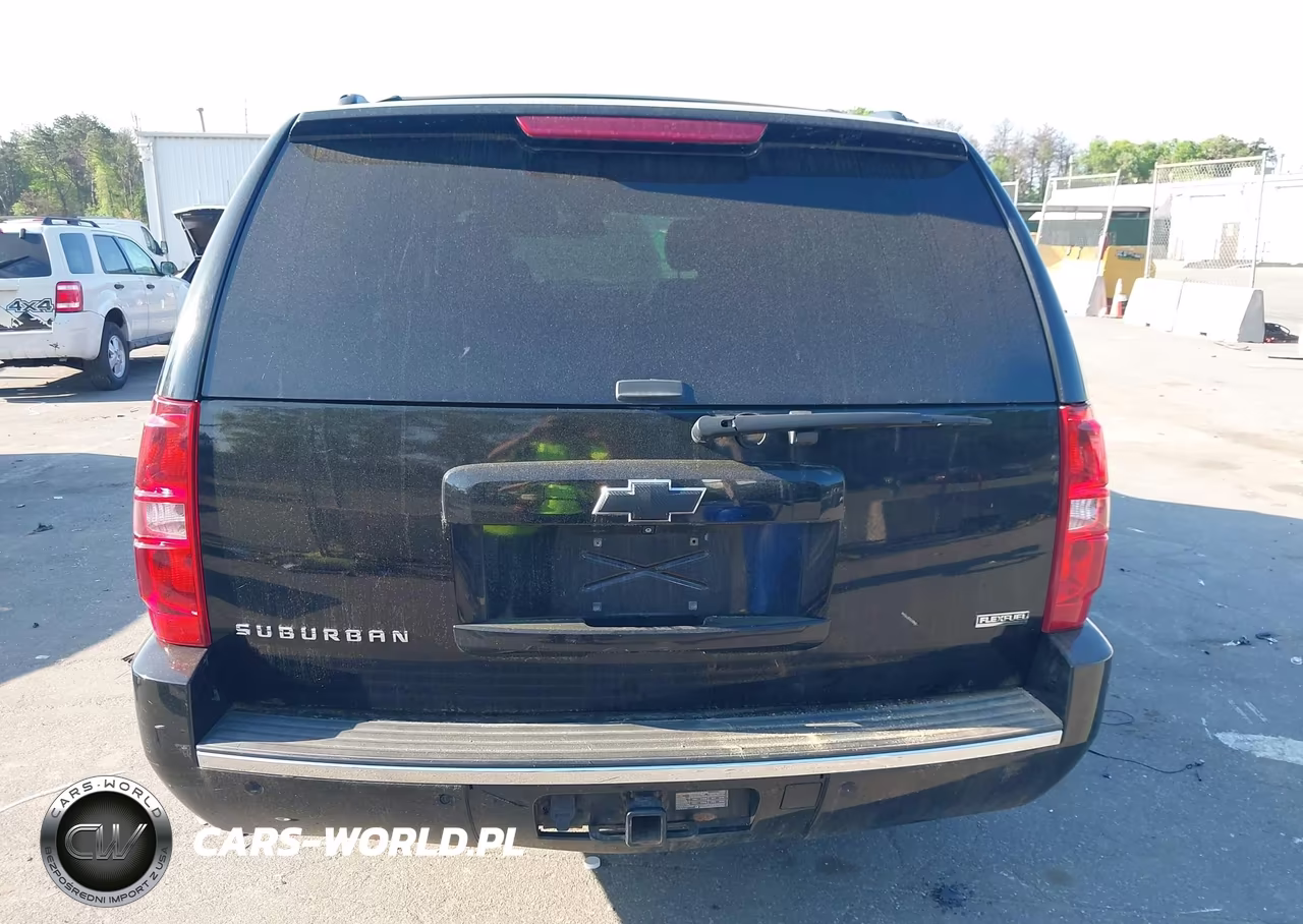 2010 Chevrolet Suburban 1500 Ltz VIN:1GNUKKE38AR123575 - 17