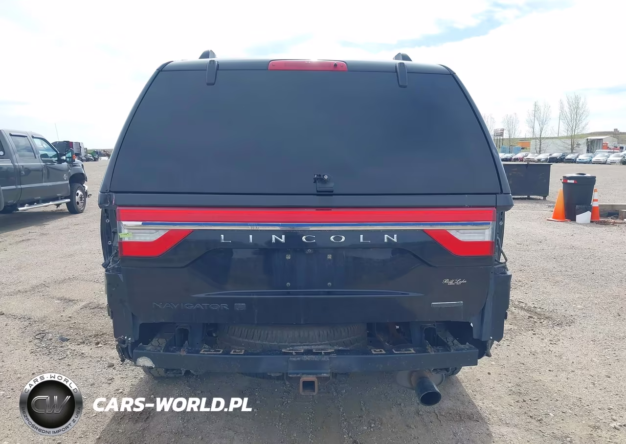 2015 Lincoln Navigator L VIN:5LMJJ3JT9FEJ04552 - 17