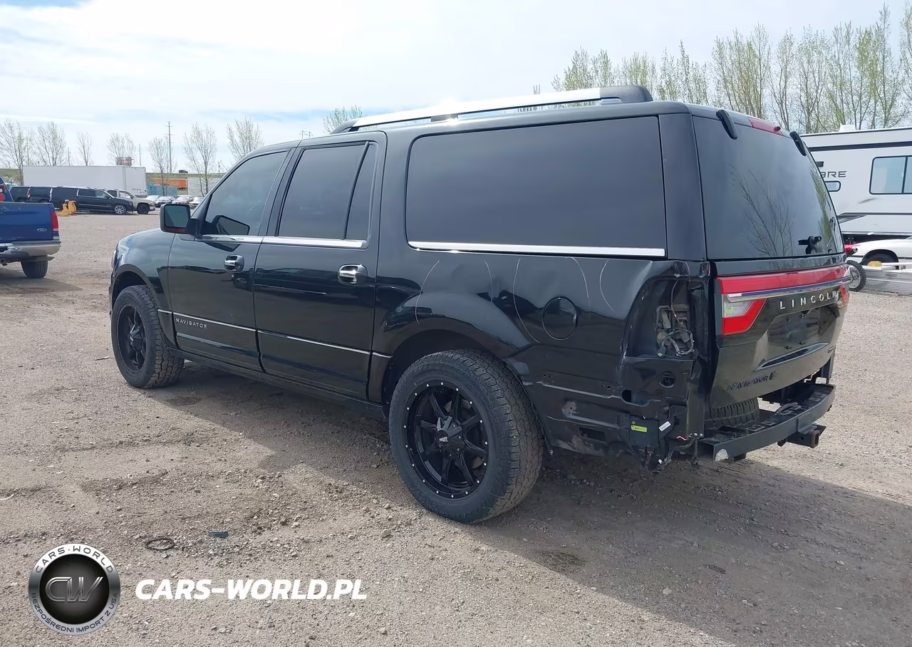 2015 Lincoln Navigator L VIN:5LMJJ3JT9FEJ04552 - 3