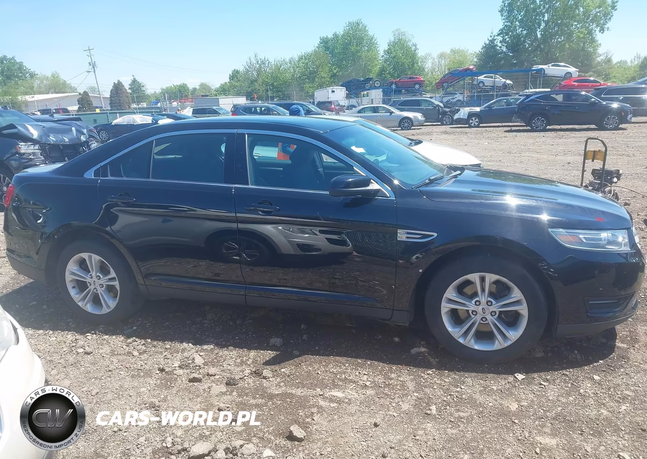 2018 Ford Taurus Sel VIN:1FAHP2E86JG125110 - 13