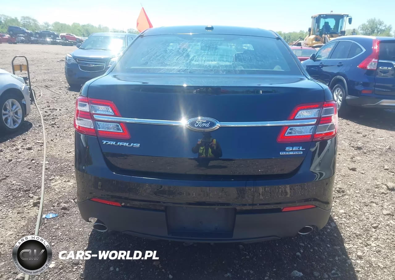 2018 Ford Taurus Sel VIN:1FAHP2E86JG125110 - 16
