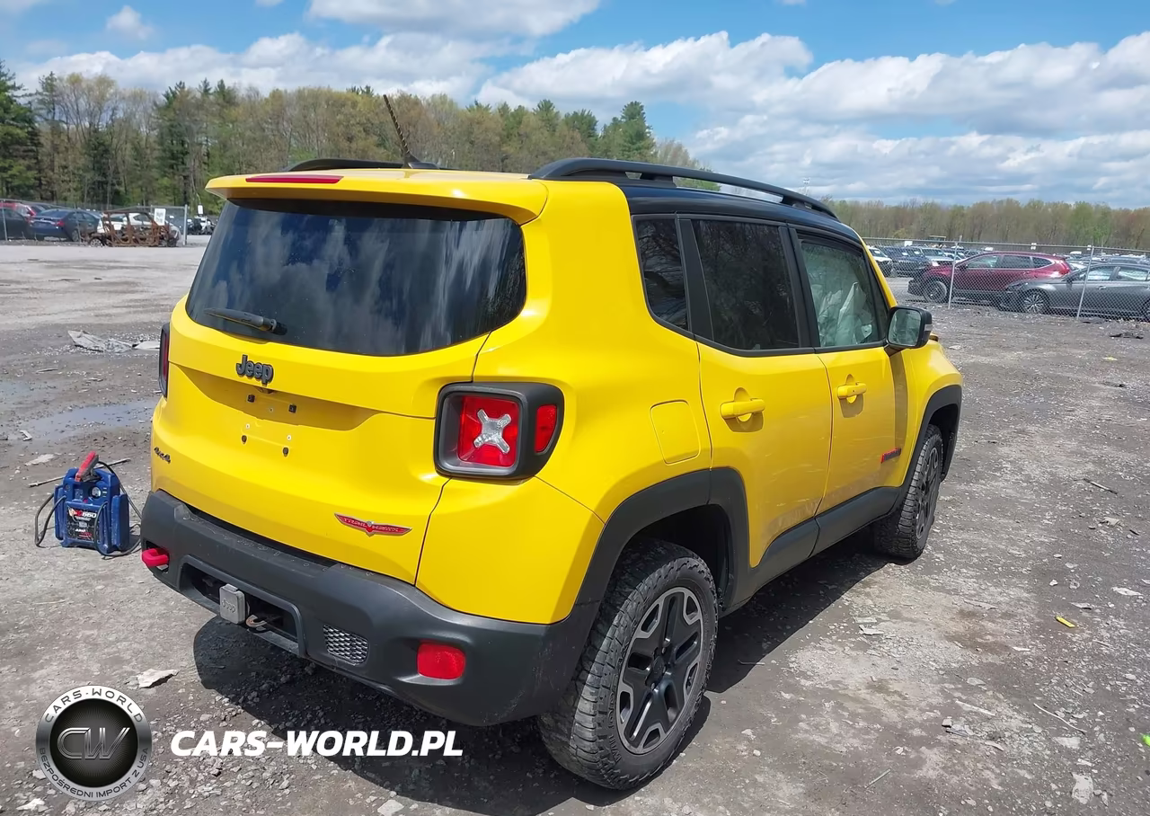 2016 Jeep Renegade Trailhawk VIN:ZACCJBCT4GPD17912 - 4