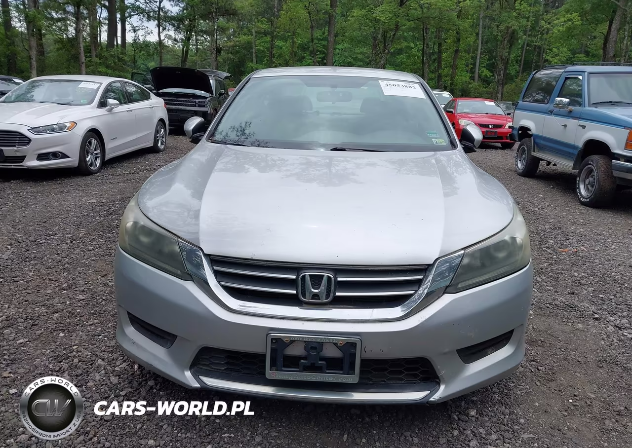 2015 Honda Accord Lx VIN:1HGCR2F30FA067976 - 12