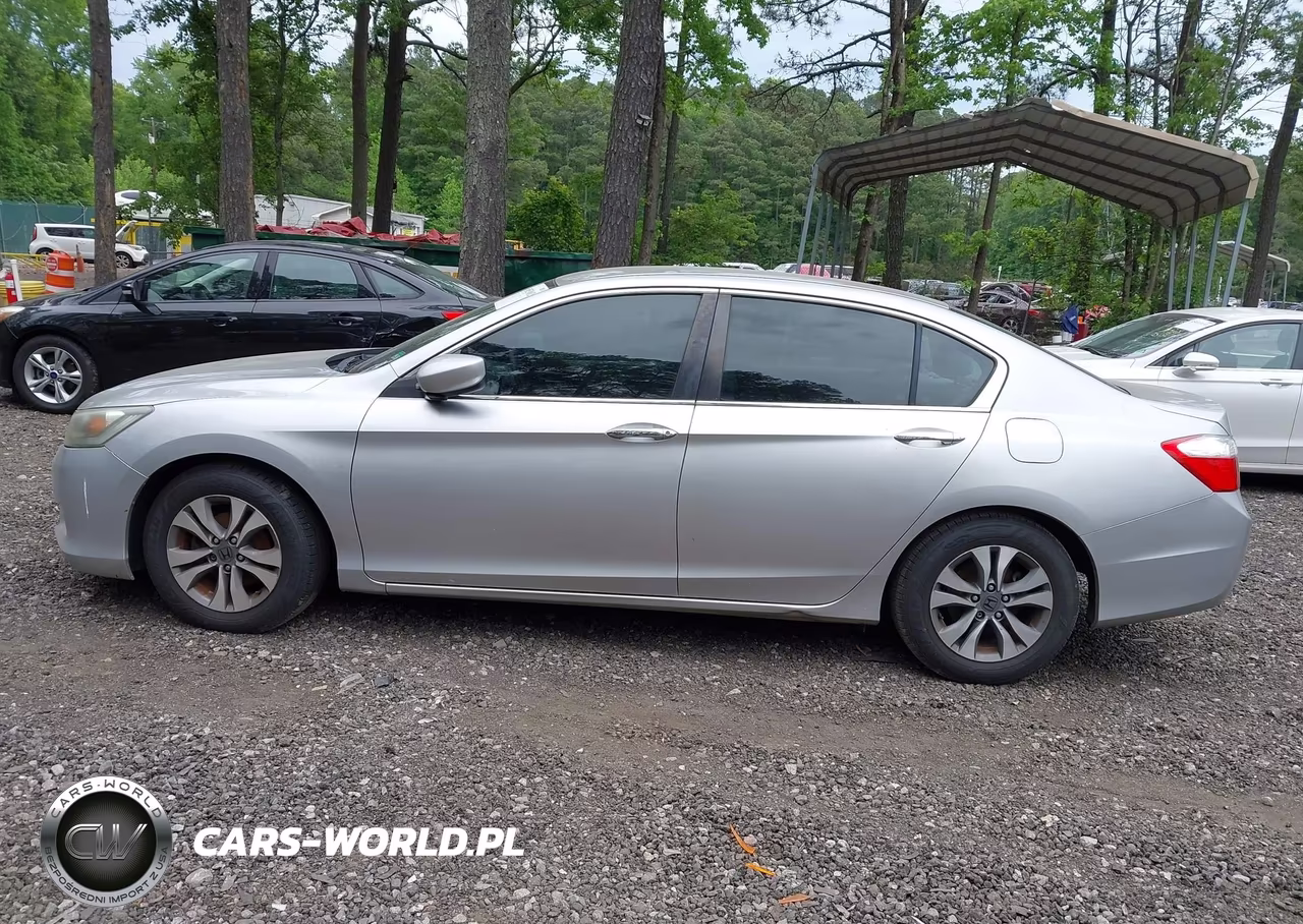 2015 Honda Accord Lx VIN:1HGCR2F30FA067976 - 14