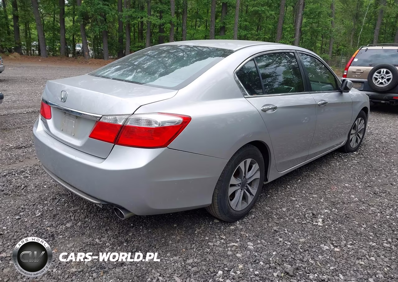 2015 Honda Accord Lx VIN:1HGCR2F30FA067976 - 4