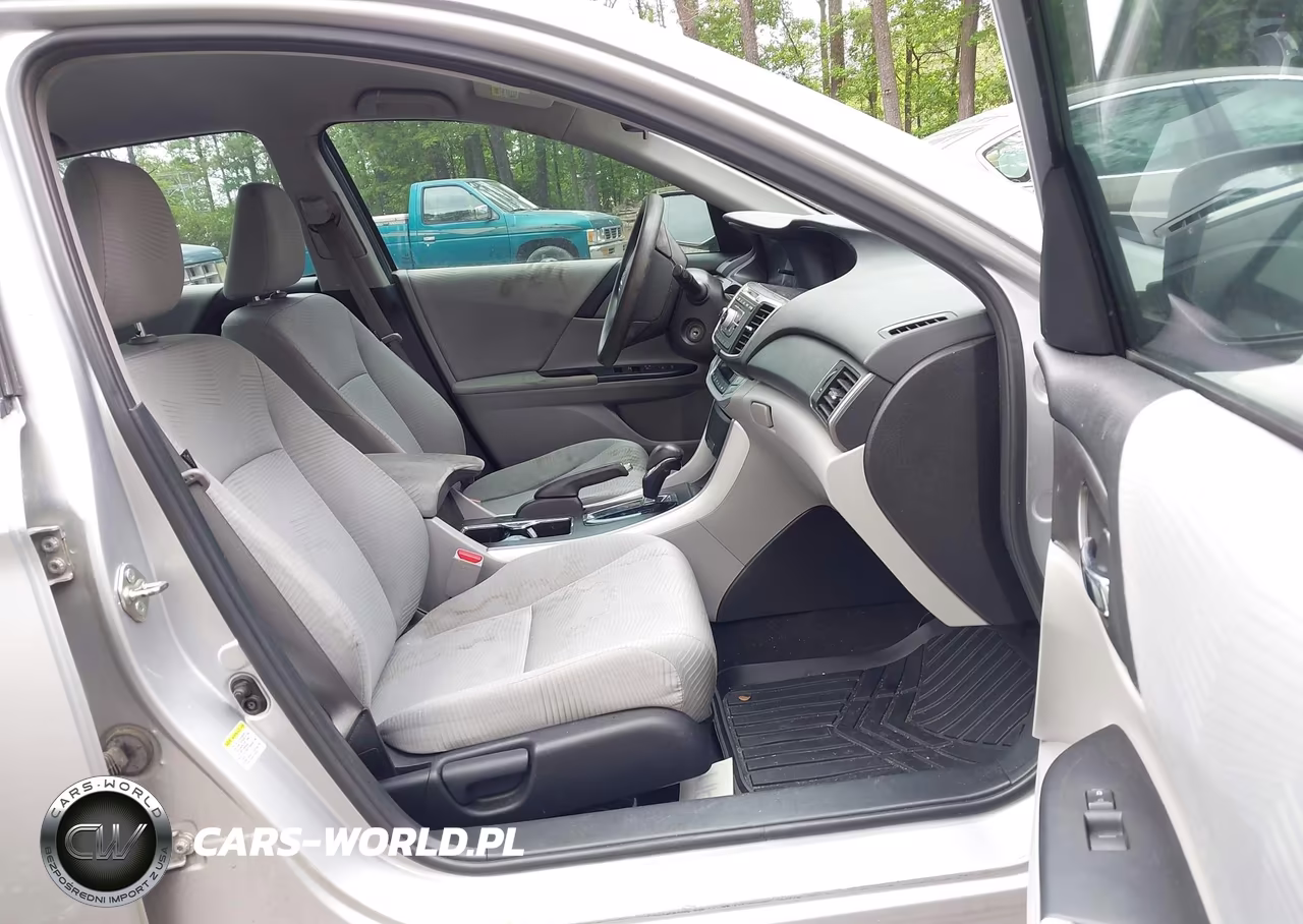 2015 Honda Accord Lx VIN:1HGCR2F30FA067976 - 5