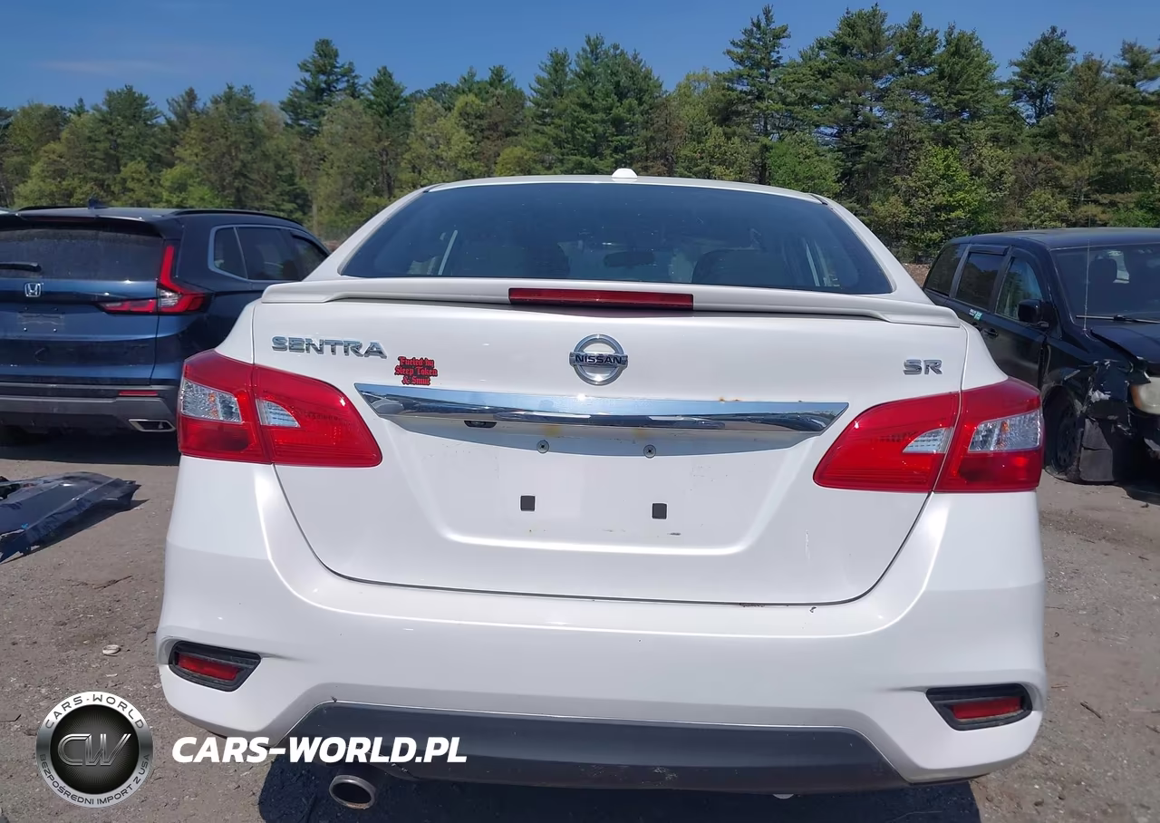 2017 Nissan Sentra Sr VIN:3N1AB7AP2HY214673 - 17