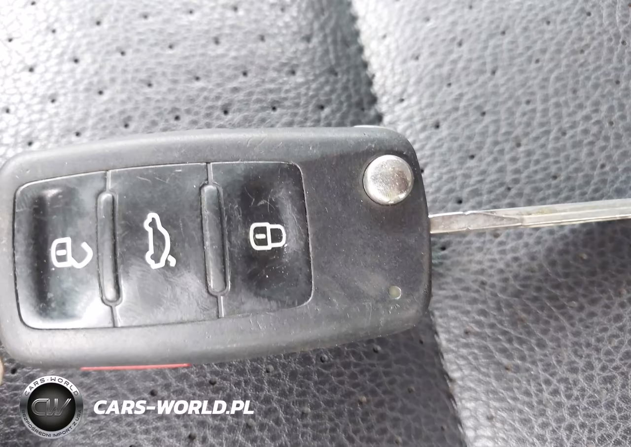 2016 Volkswagen Tiguan S VIN:WVGBV7AX5GW549100 - 11