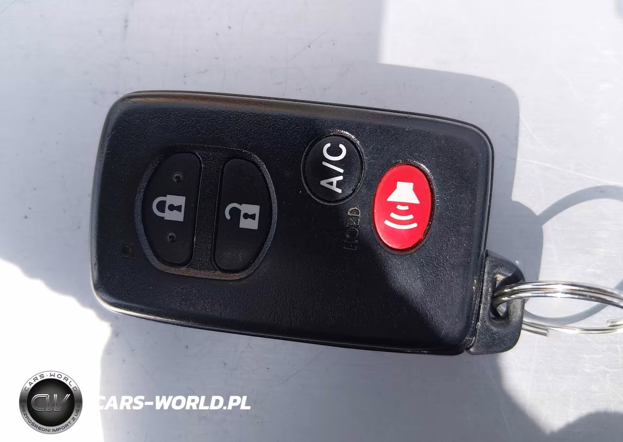 2013 Toyota Prius Plug-In VIN:JTDKN3DP0D3044233 - 11